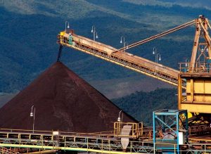 Read more about the article Minério de ferro cai na China com alerta sobre irregularidades em polo de aço