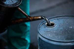 Read more about the article EUA devem suspender importações de petróleo russo, diz fonte