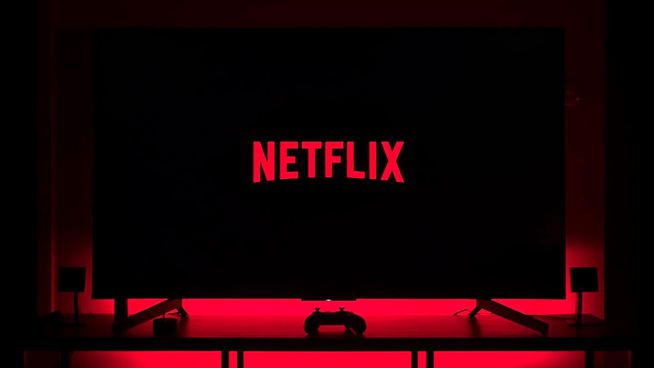 Read more about the article As ações da Netflix caíram mais de 35% em um dia. Será que agora vale a pena comprar?
