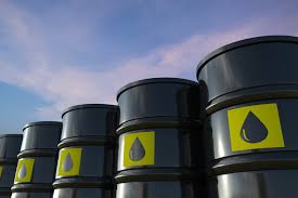 Read more about the article Petróleo cai abaixo de US$ 90 pela 1ª vez desde invasão da Ucrânia